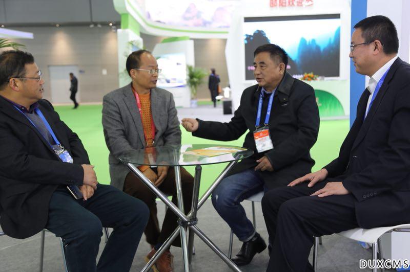 7湘潭市住建局总工谢平参观指导